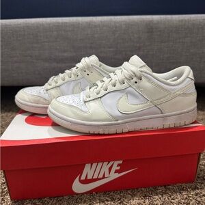 W Nike Dunk Low